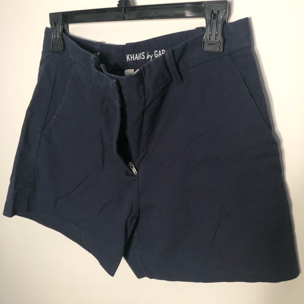 Gap Khaki Navy Shorts